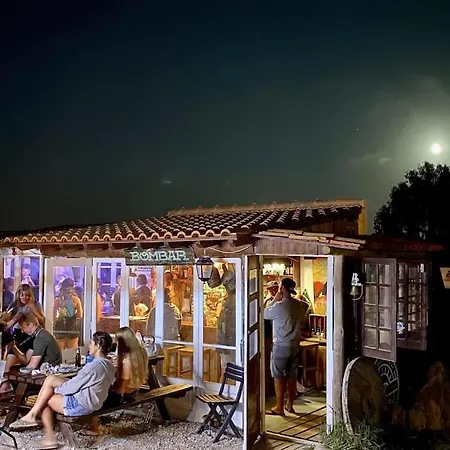 Frühstückspension Da Silva Surfcamp- 2 Bettzimmer Mit Frühstück
